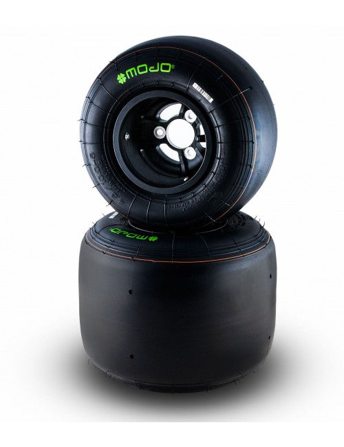 TRAIN DE PNEUS MOJO D2
